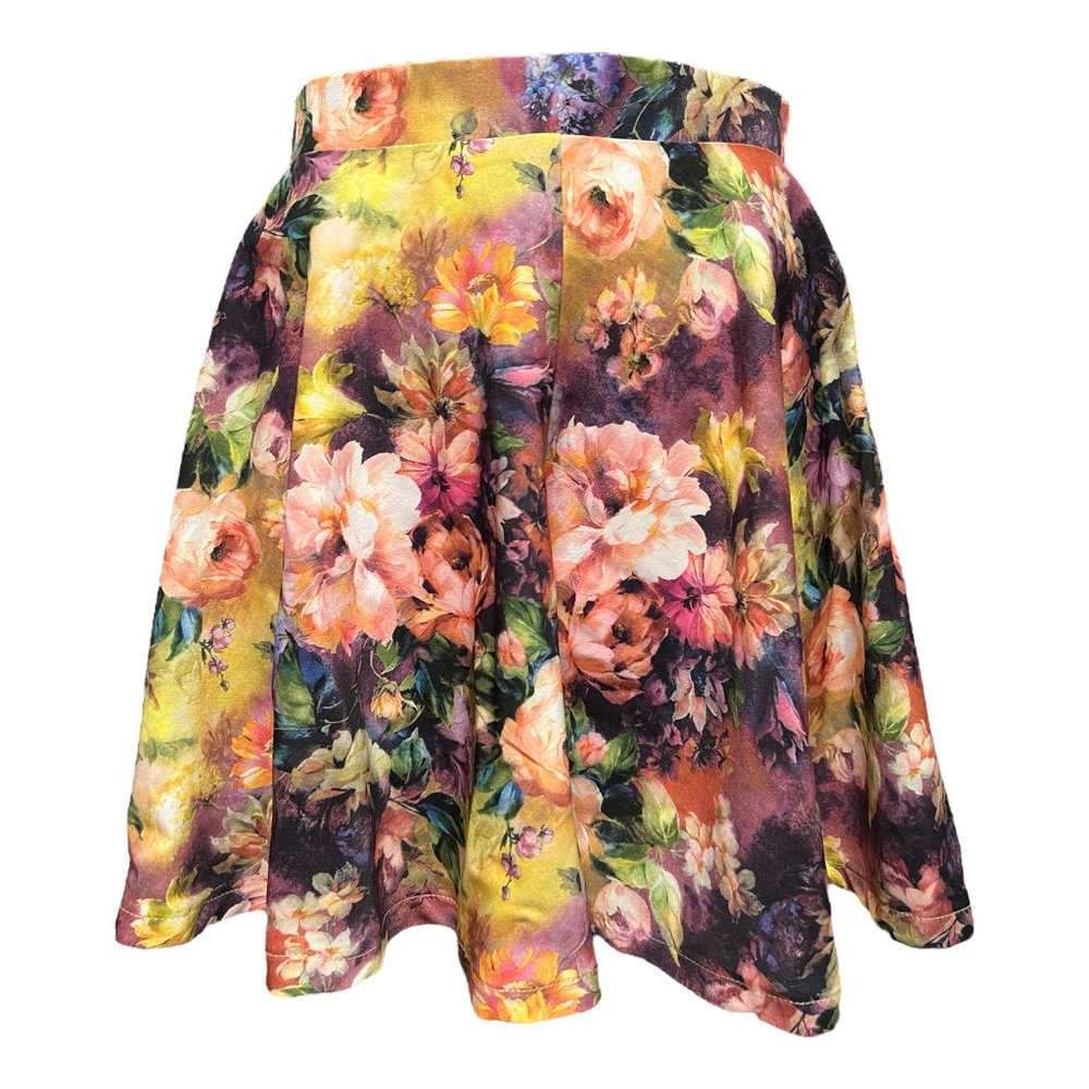 Short floral full skirt